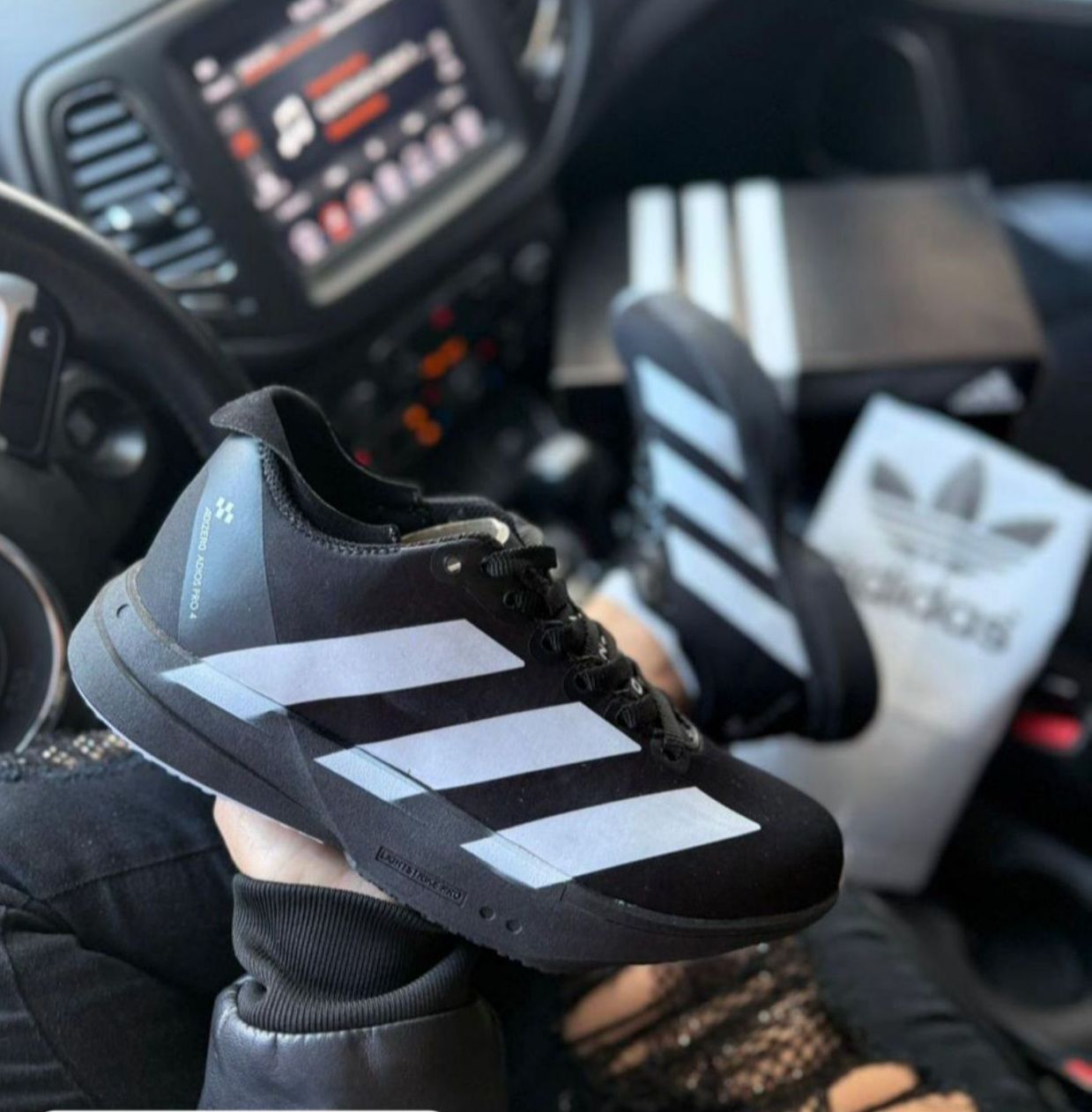 ADIDAS ADIZERO PRETO/BRANCO preview 1