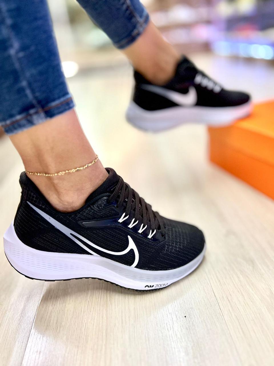 NIKE PEGASUS 39 PRETO/BRANCO preview 1