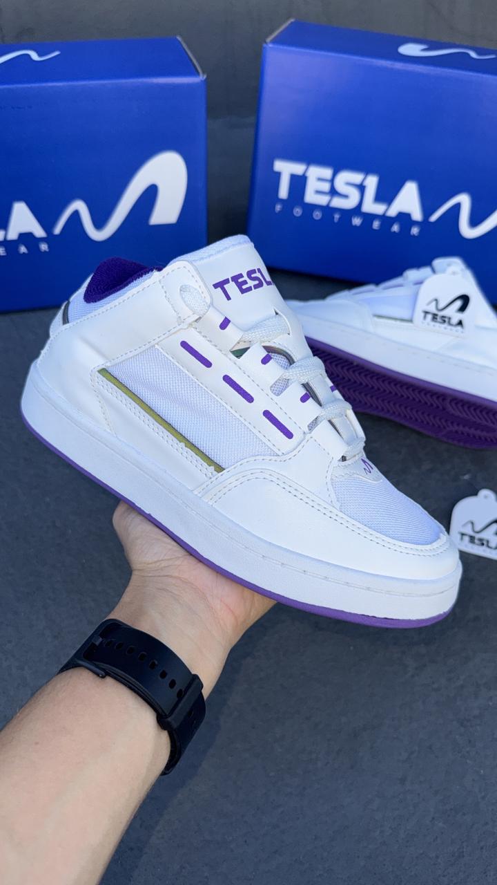 TESLA BRANCO/UVA