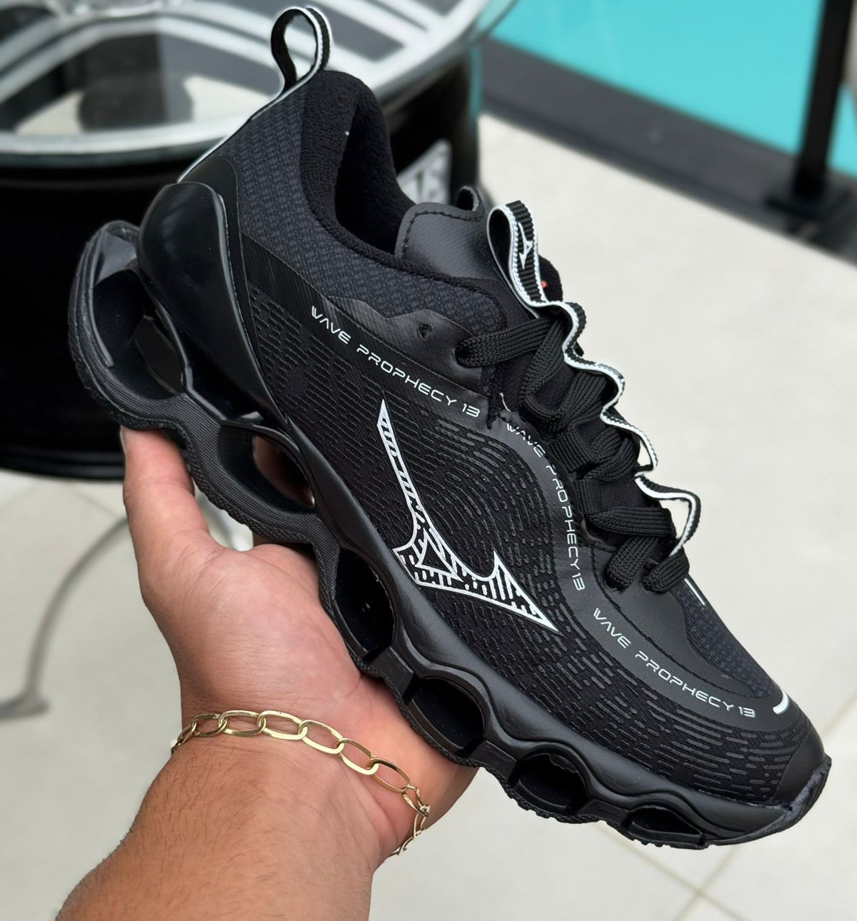 MIZUNO PRO 13 PRETO/VERMELHO