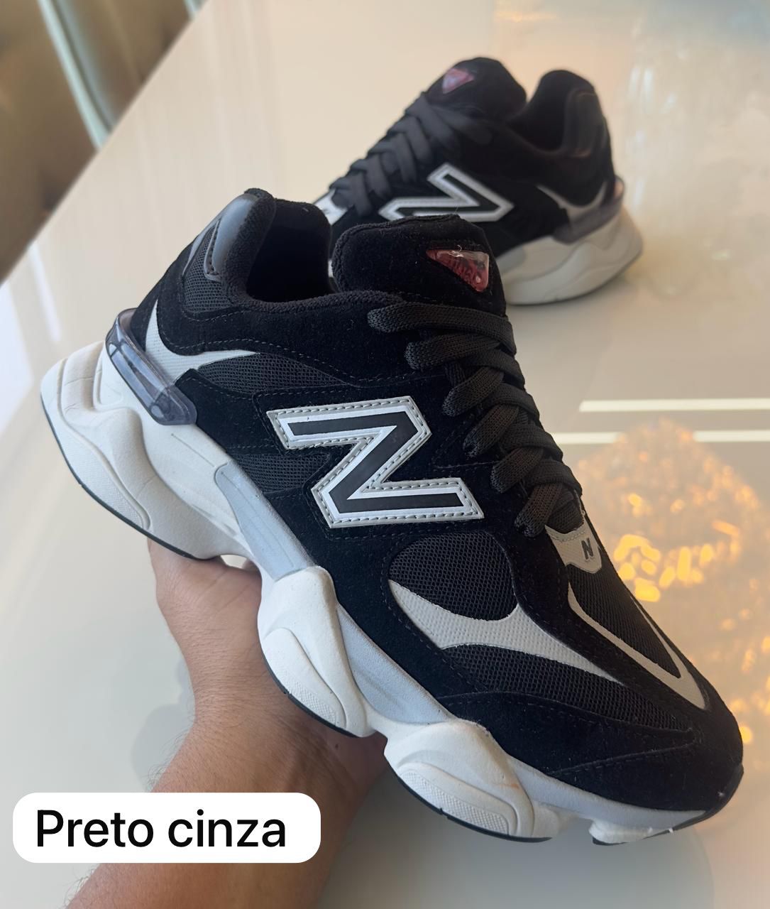 NEW BALANCE 9060 LUXO GELO/PRETO