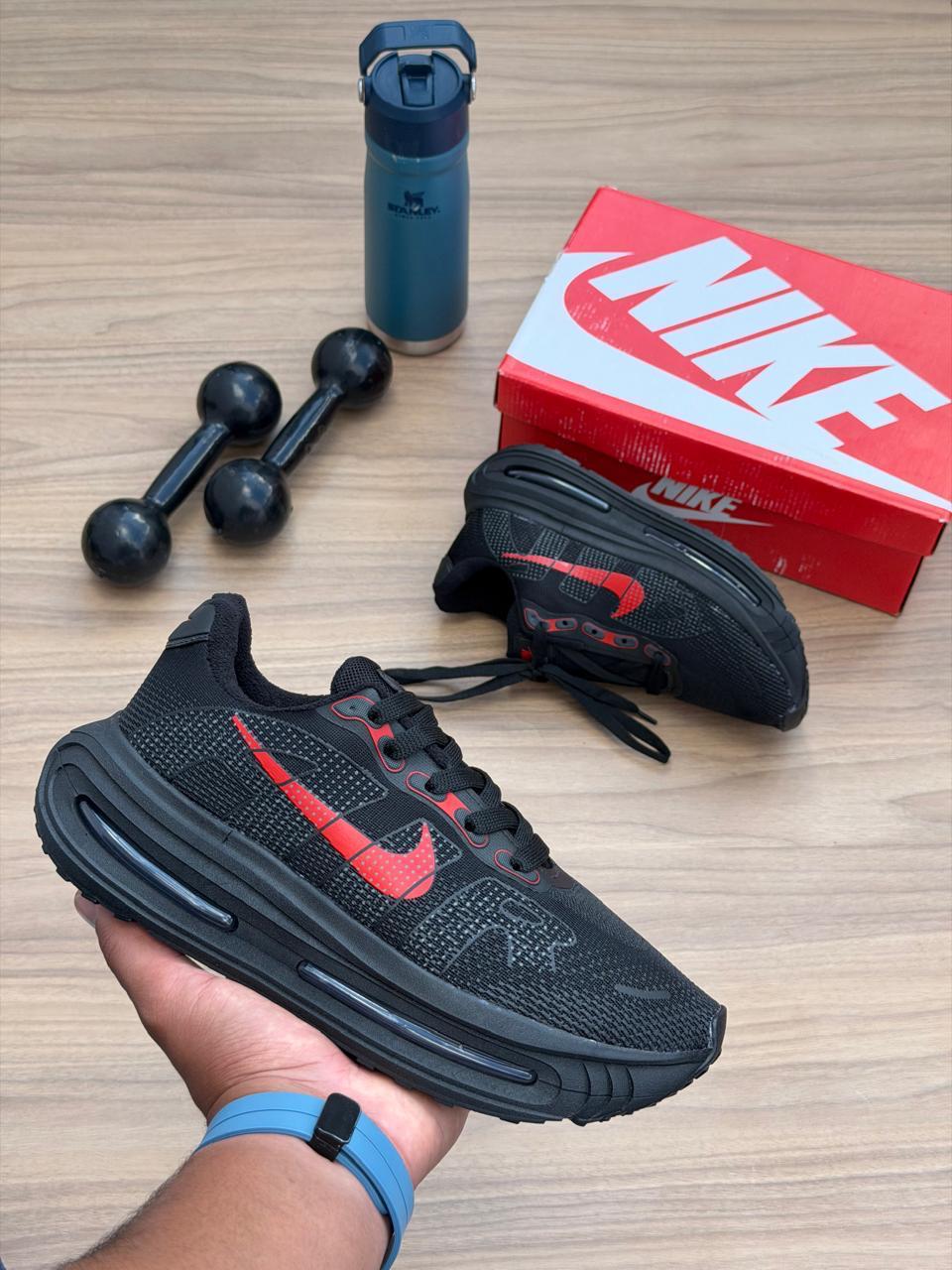 NIKE AIR MAX PRETO/VERMELHO
