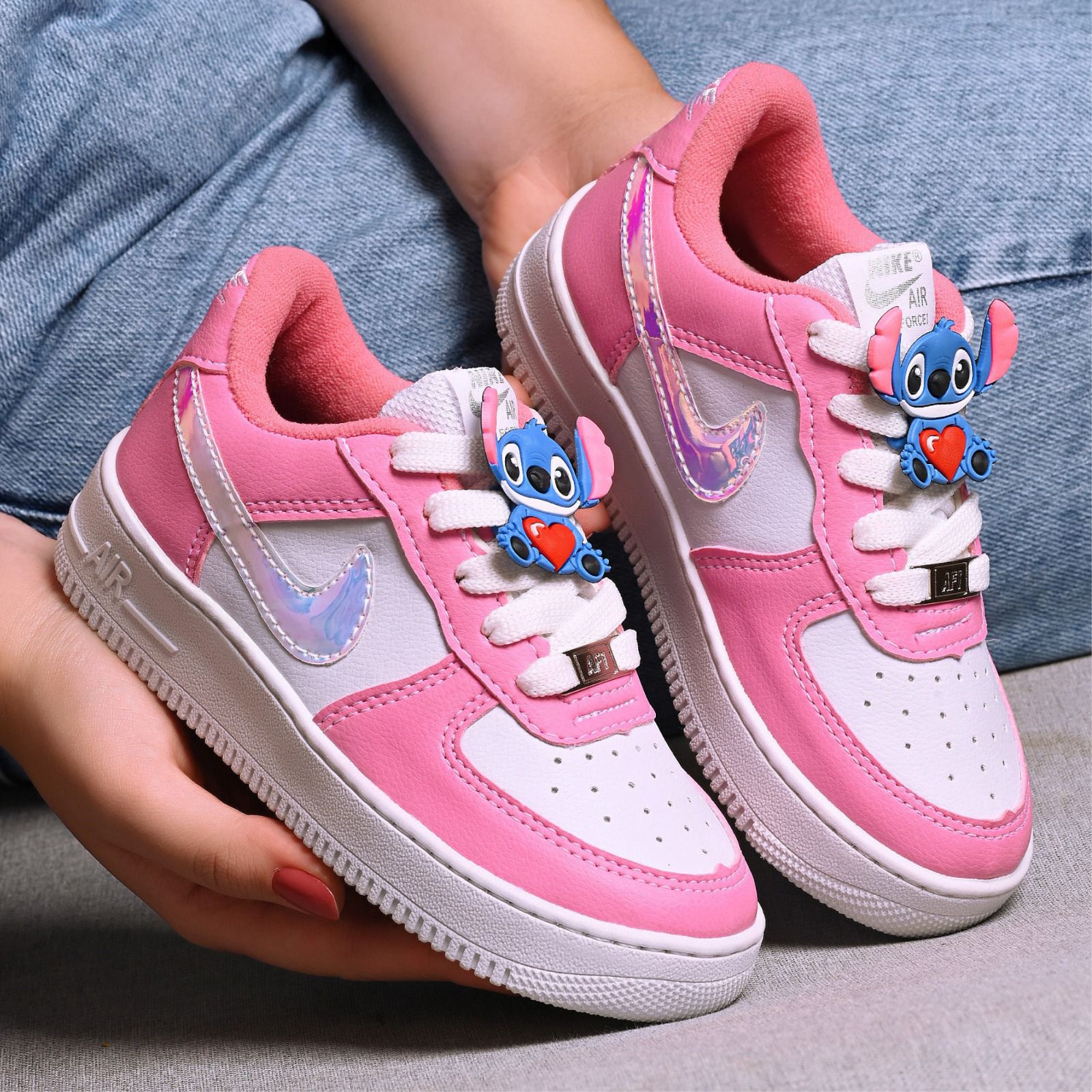 AIR FORCE INFANTIL LILO STITCH BRANCO/ROSA