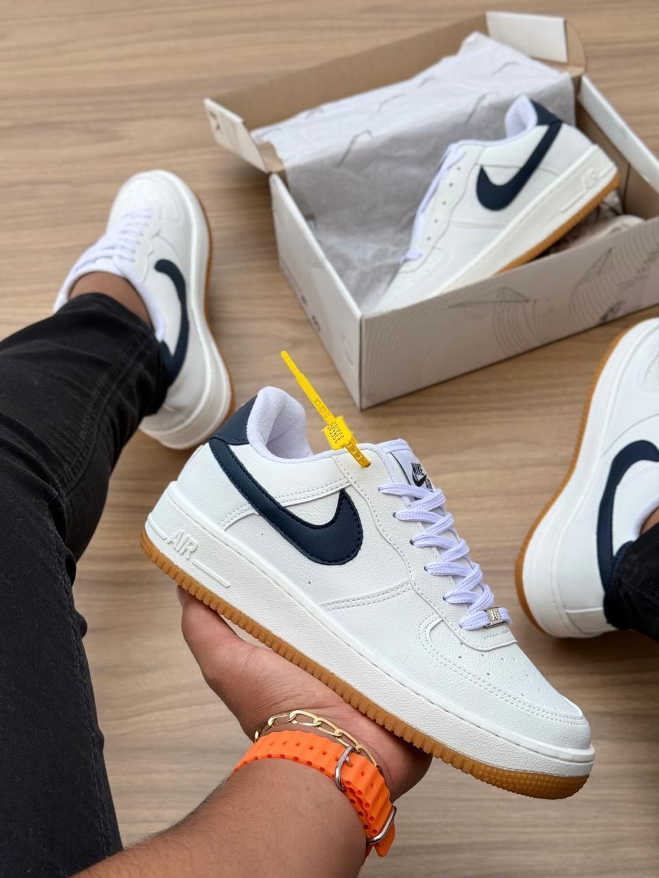 NIKE AIR FORCE BRANCO/MARINHO