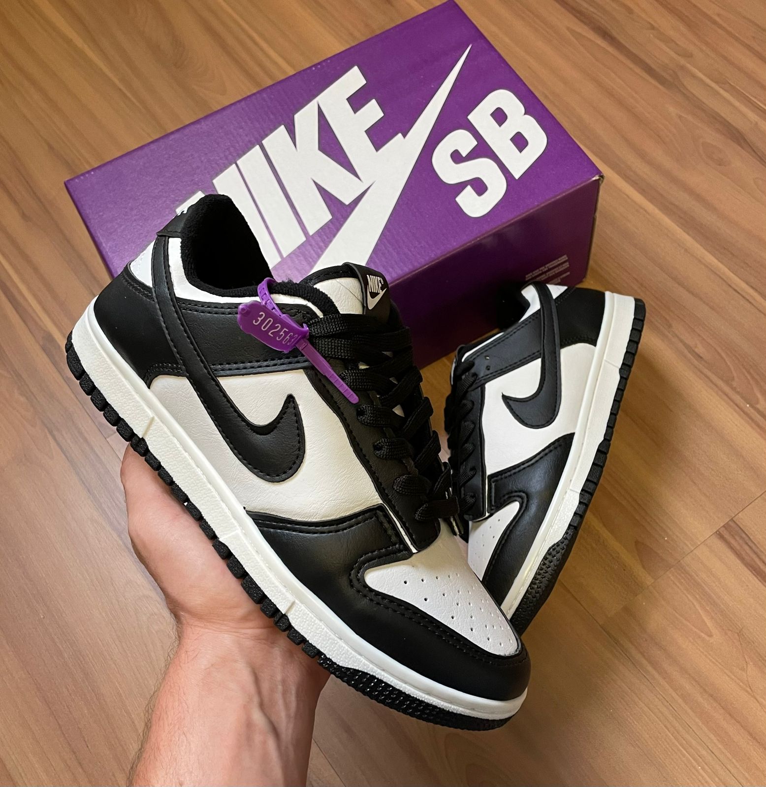 NIKE Sb DUNK PANDA