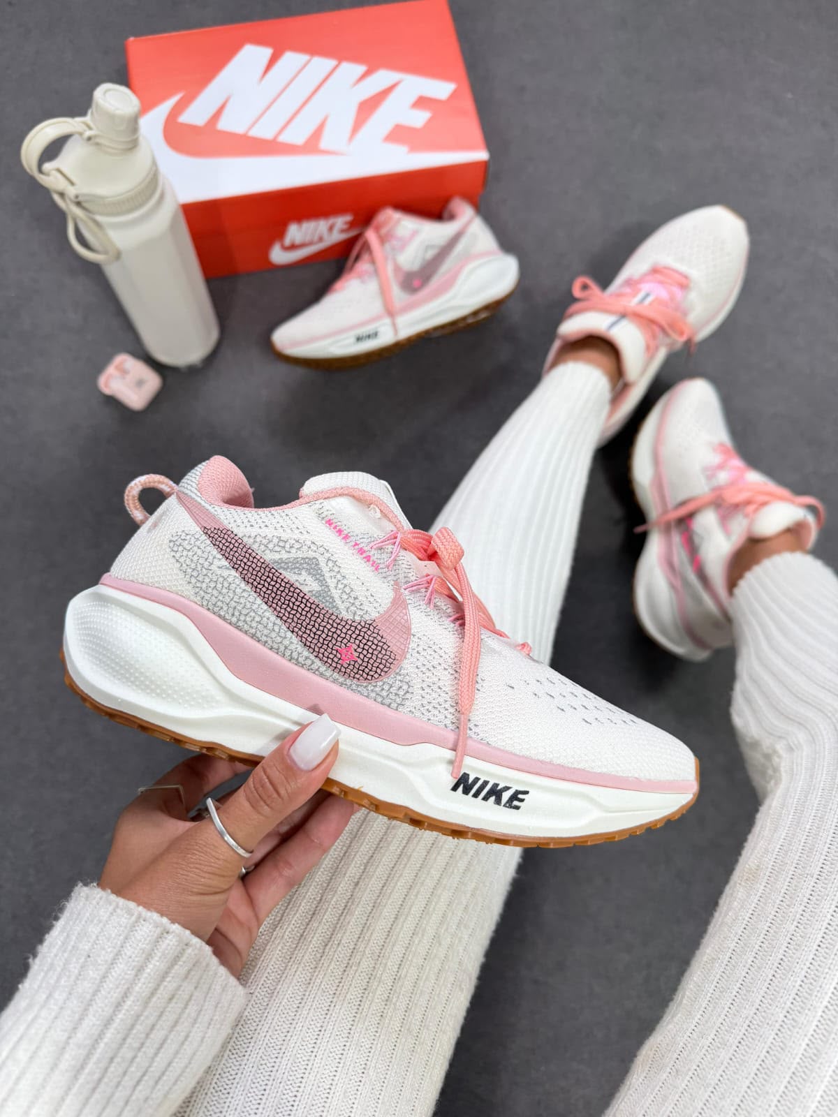 NIKE TRAIL OFF / NUDE