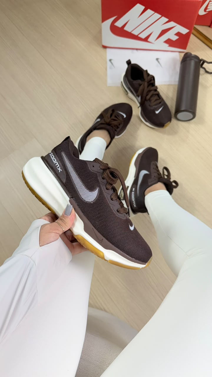 NIKE AIRZOOM CAFE
