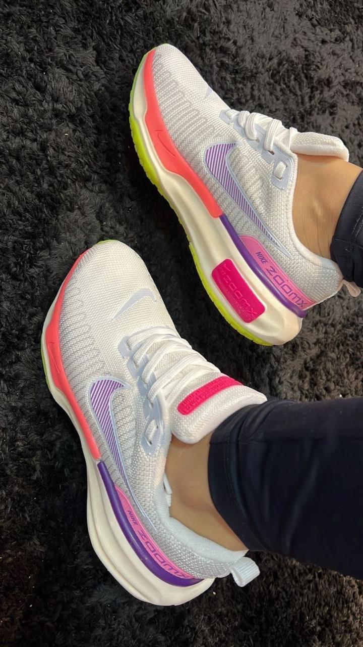 NIKE ZOOMX BRANCO/UVA ROSE