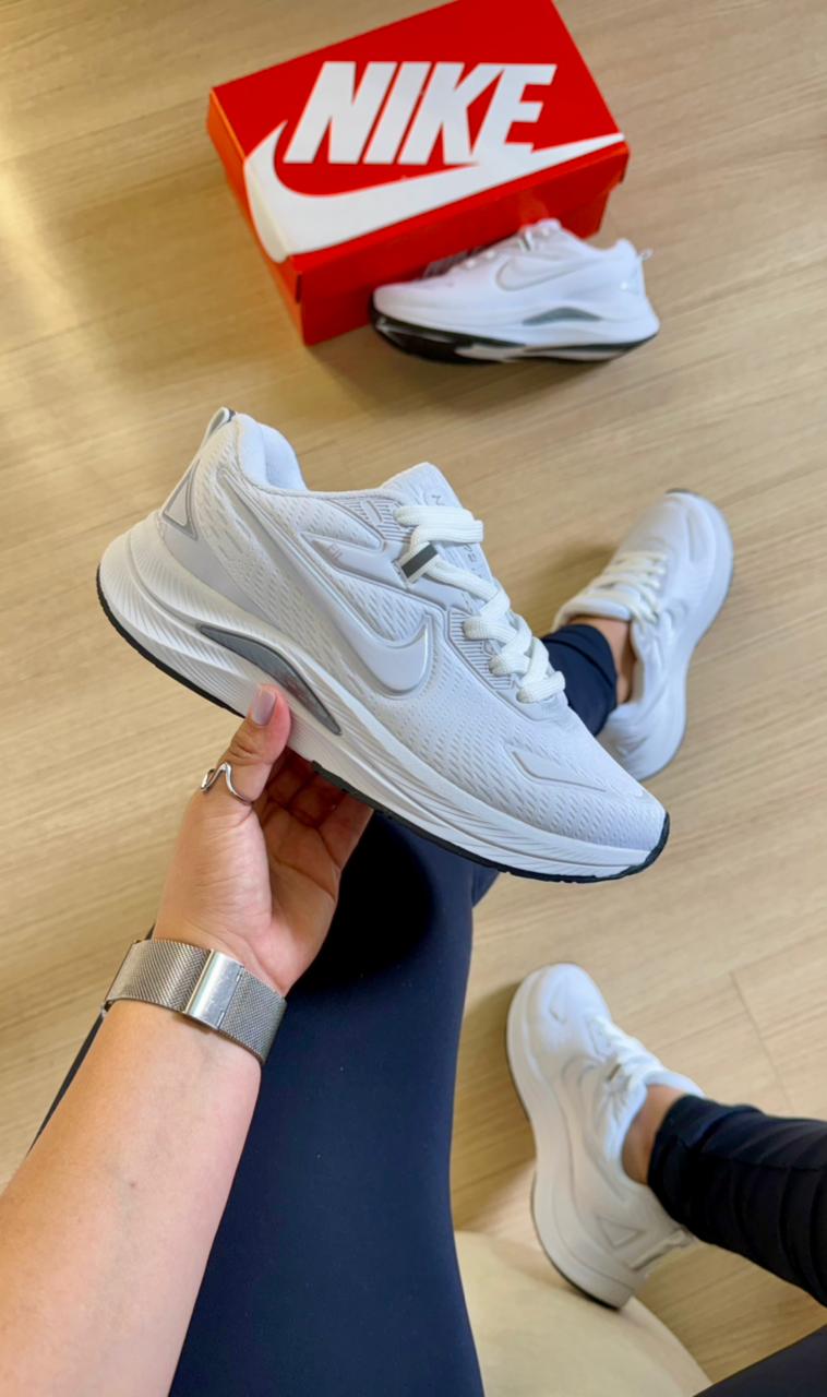 NIKE FIT + PREMIUM BRANCO/BRANCO
