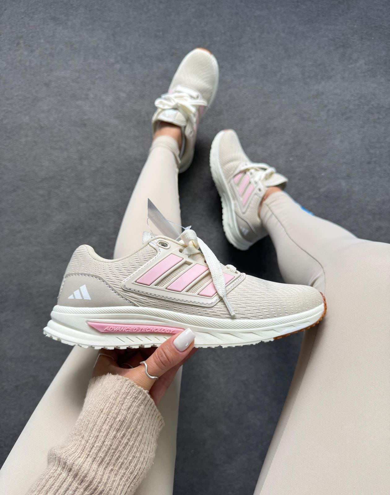 ADIDAS ABOOST OFF/ROSA