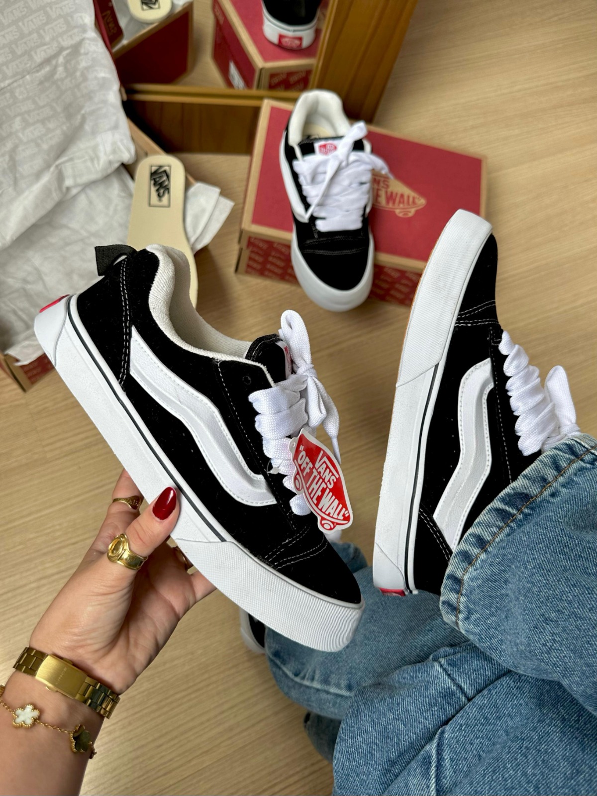 VANS KNU VULCANIZADO PRETO/BRANCO