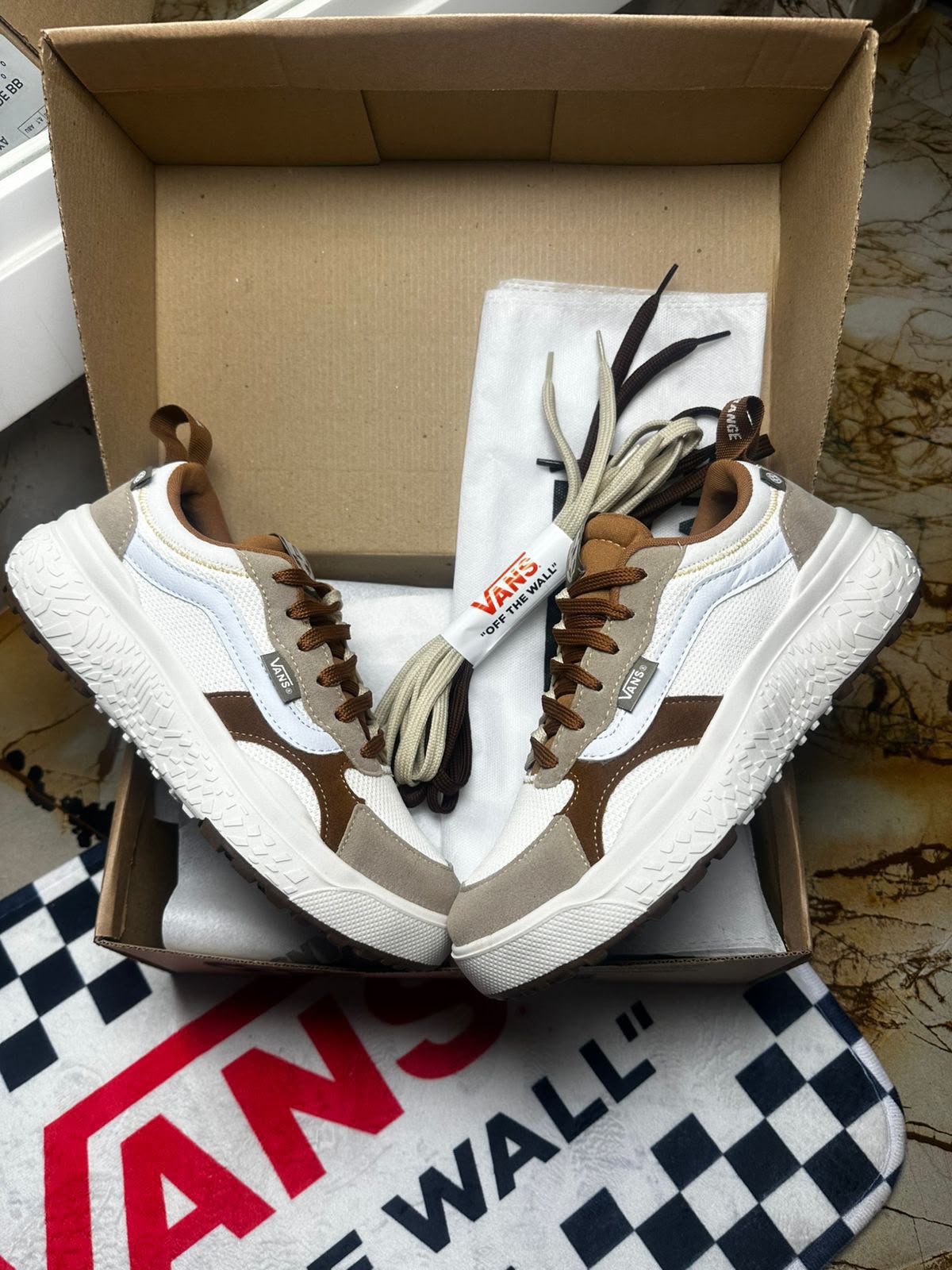 VANS NEO VR3 BEGE/CARAMELO