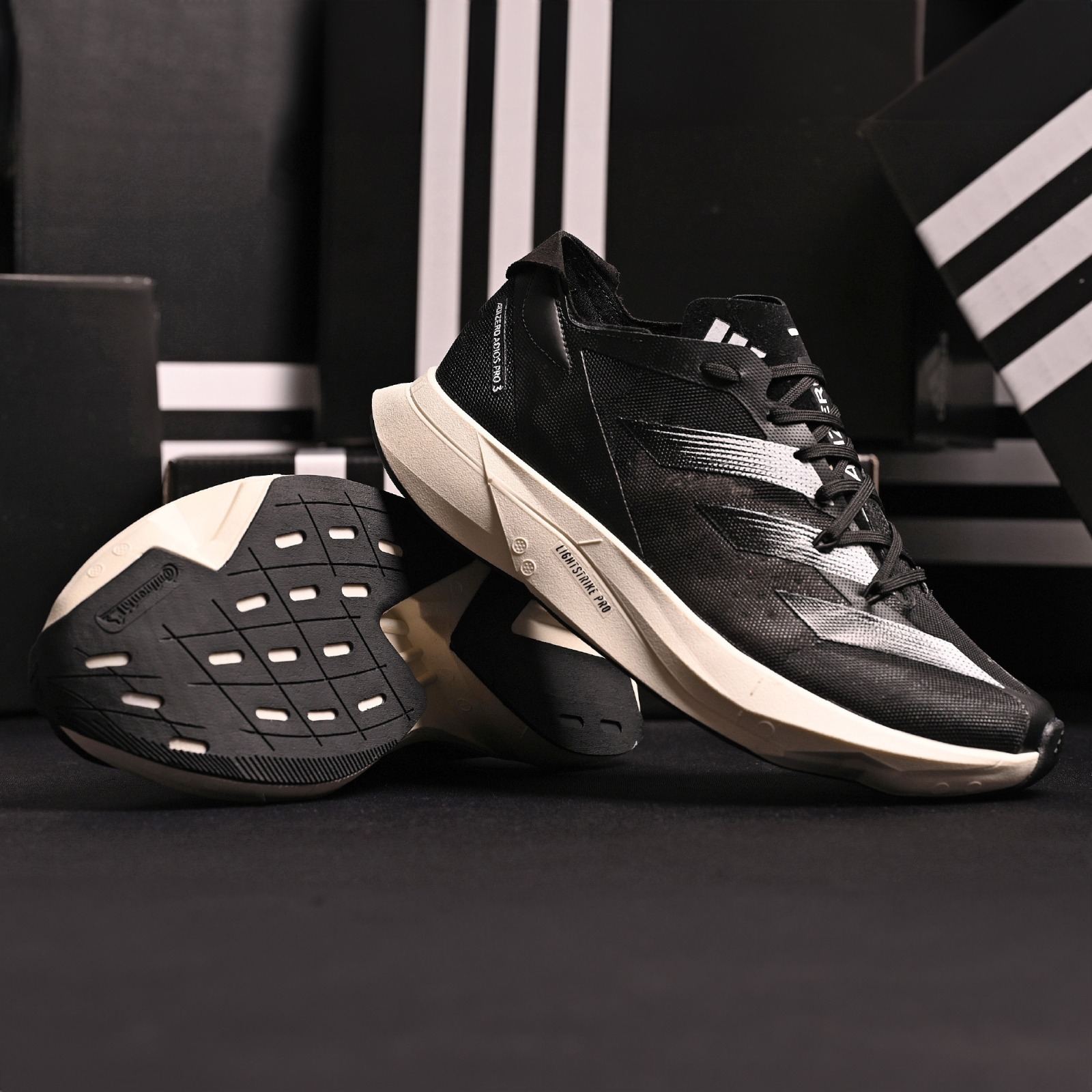 ADIDAS ADIZERO PRO 3 PRETO/BRANCO