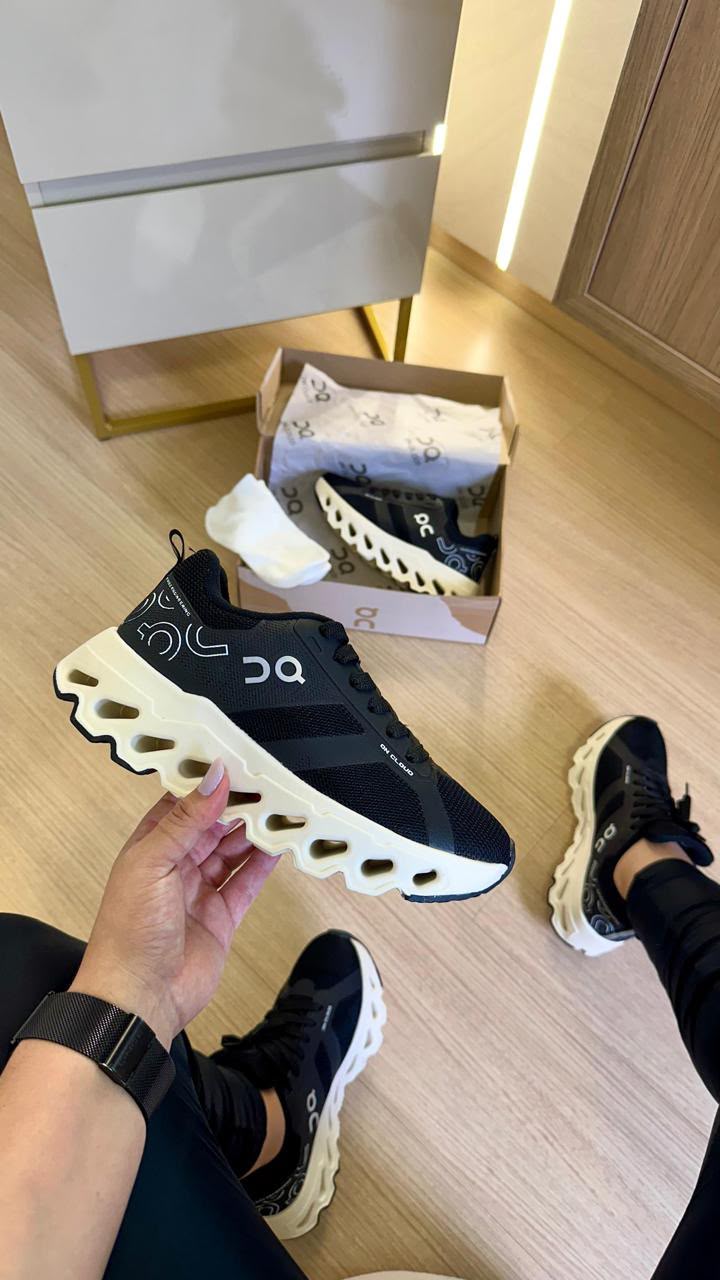 TENIS ON CLOUD PRETO/BRANCO