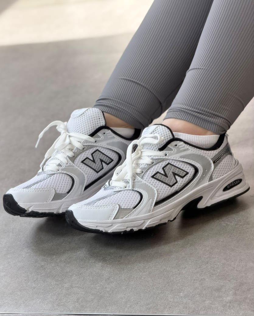 NEW BALANCE 530 BRANCO/PRATA preview 1