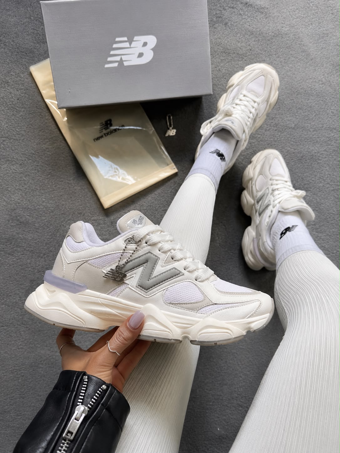 NEW BALANCE 9060 LUXO CINZA preview 2