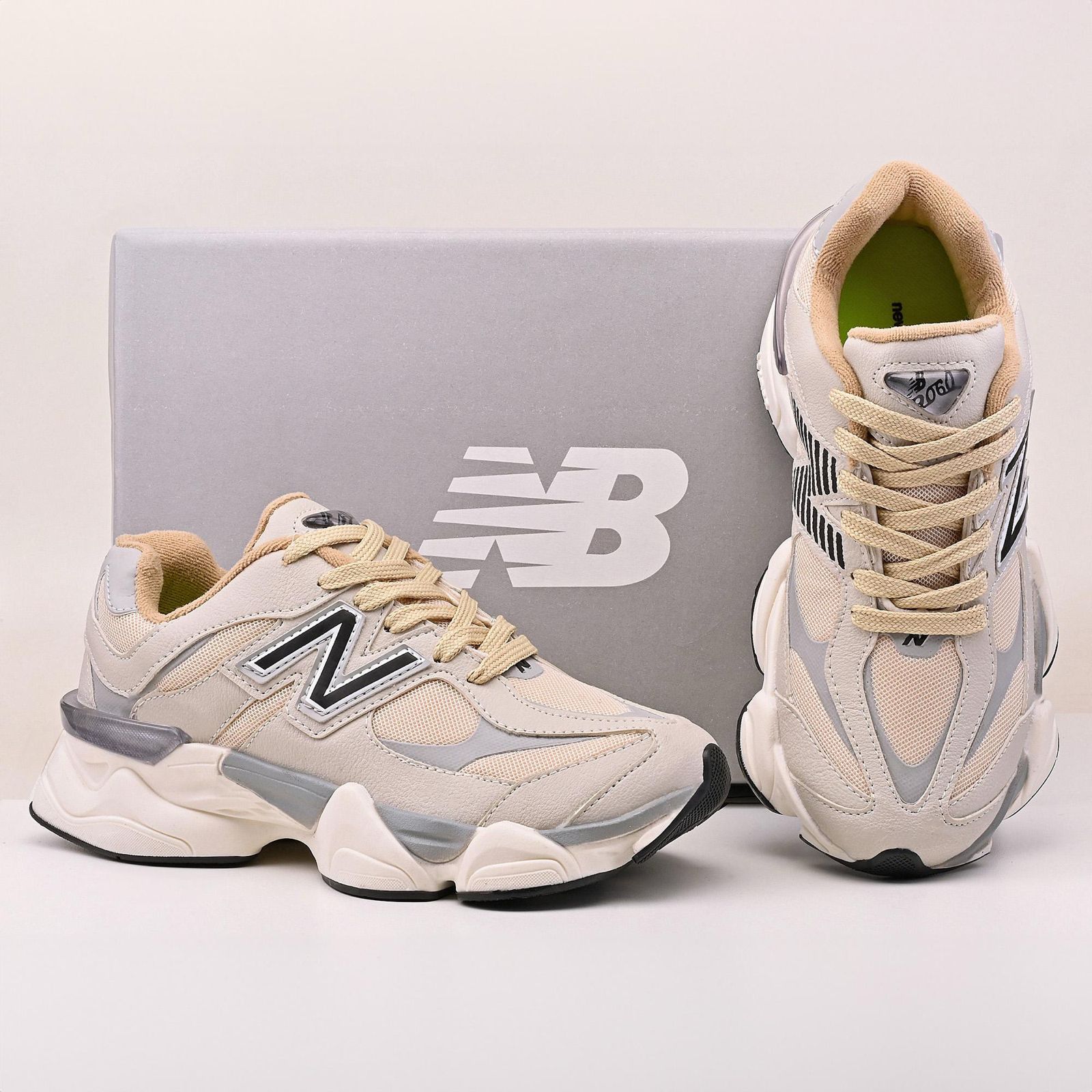 NEW BALANCE 9060 LUXO OFF/WHITE