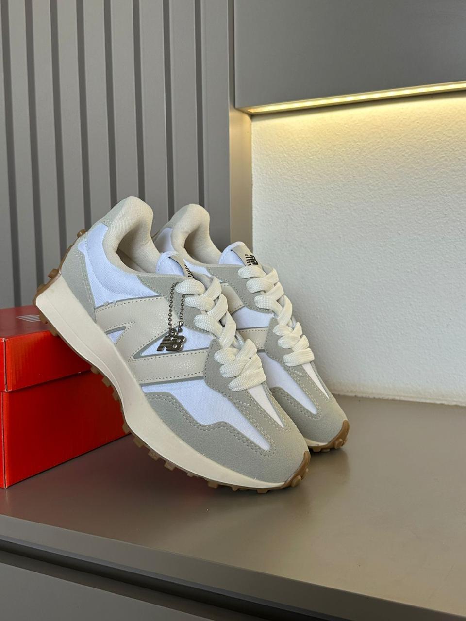 NEW BALANCE 327 AREIA