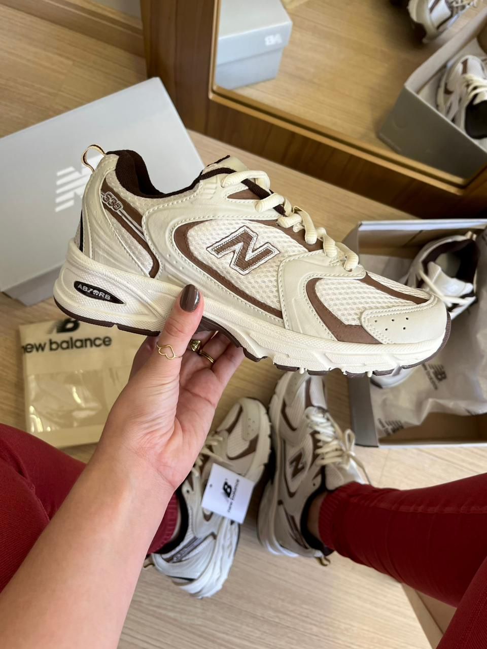 NEW BALANCE 530 CAFE