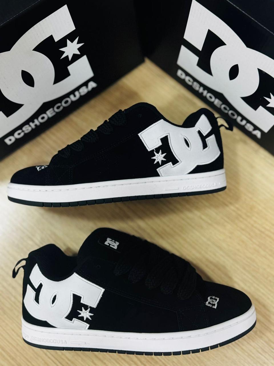 TENIS DC BRANCO/CINZA